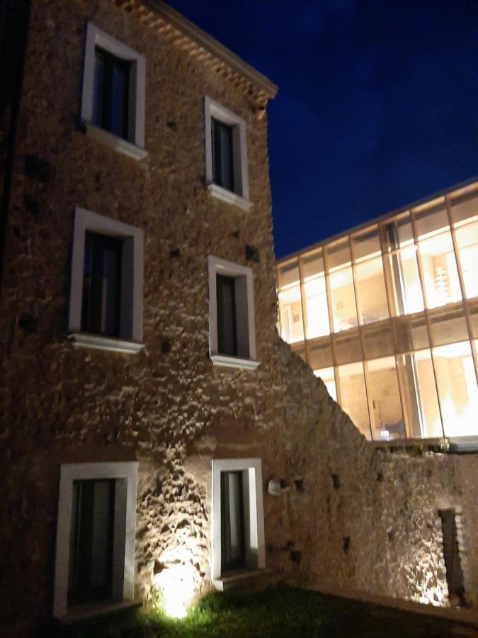 Residenza Palazzo Di Lorenzo Ceraso Bagian luar foto