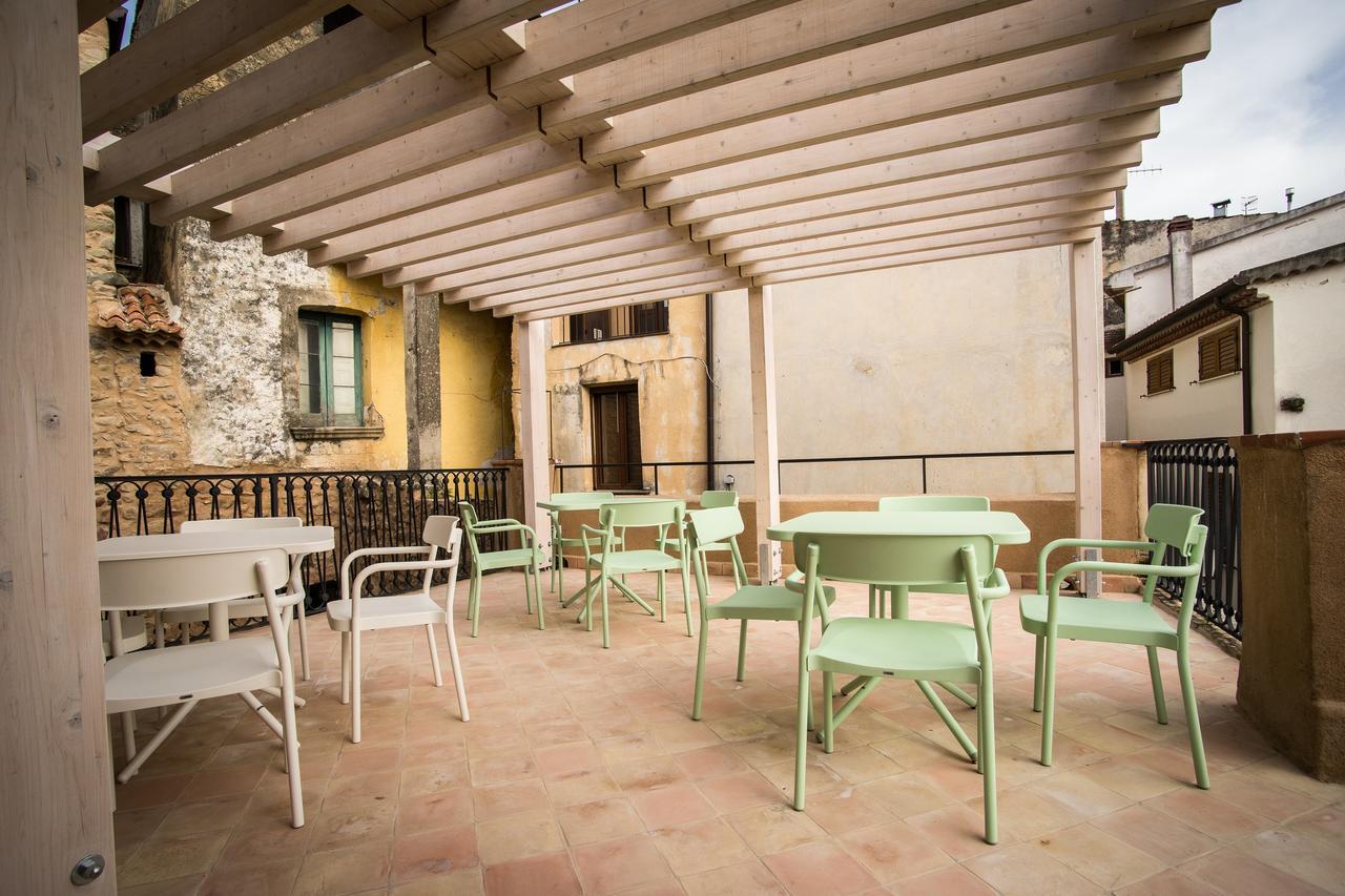 Residenza Palazzo Di Lorenzo Ceraso Bagian luar foto