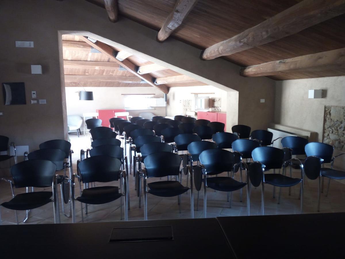 Residenza Palazzo Di Lorenzo Ceraso Bagian luar foto