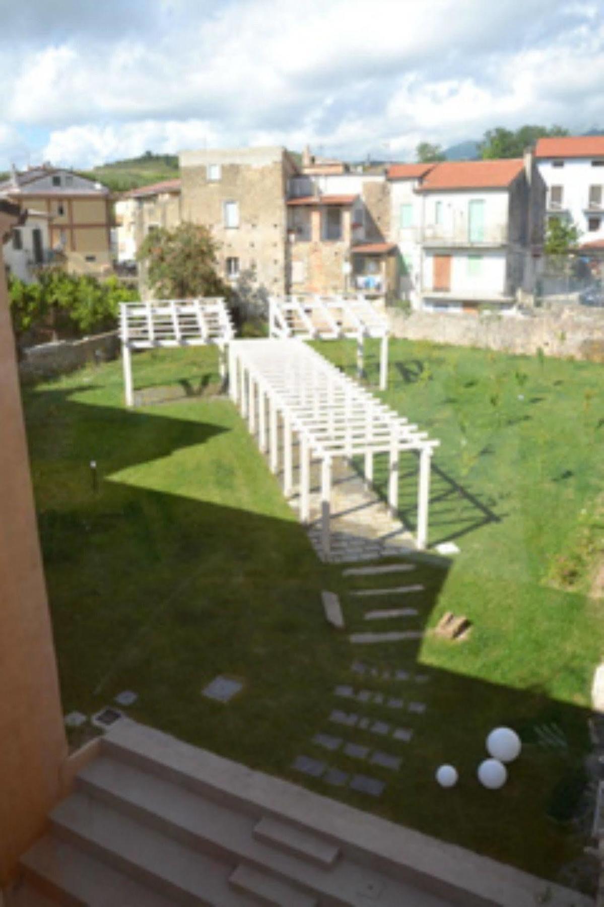 Residenza Palazzo Di Lorenzo Ceraso Bagian luar foto